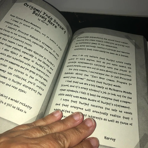 5/$25 
Darth Paper Strikes Back An Origami Yoda Book Tom Angleberger Kids 2011 - Picture 6 of 6